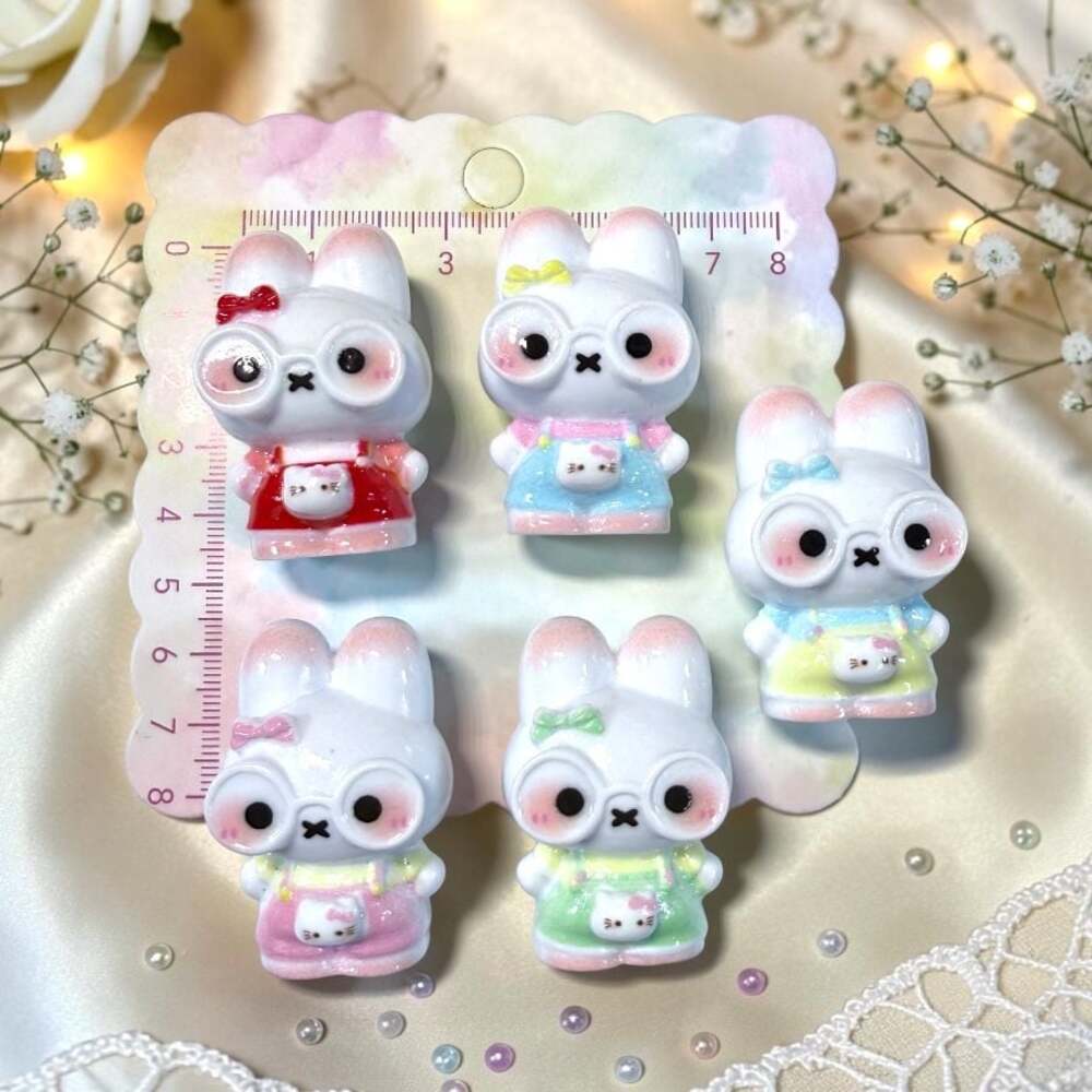 Mini Cute Resin Random Figurine Ornament